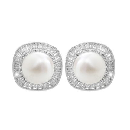 Stříbrné náušnice puzety s říční perlou kolem které jsou obdélníkové krystaly Swarovski Crystal (Stříbro 925/1000)