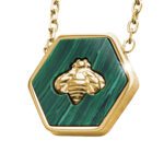 20030_zlaty-ocelovy-nahrdelnik-plastev-s-vcelkou-a-pravym-kamenem-green-a