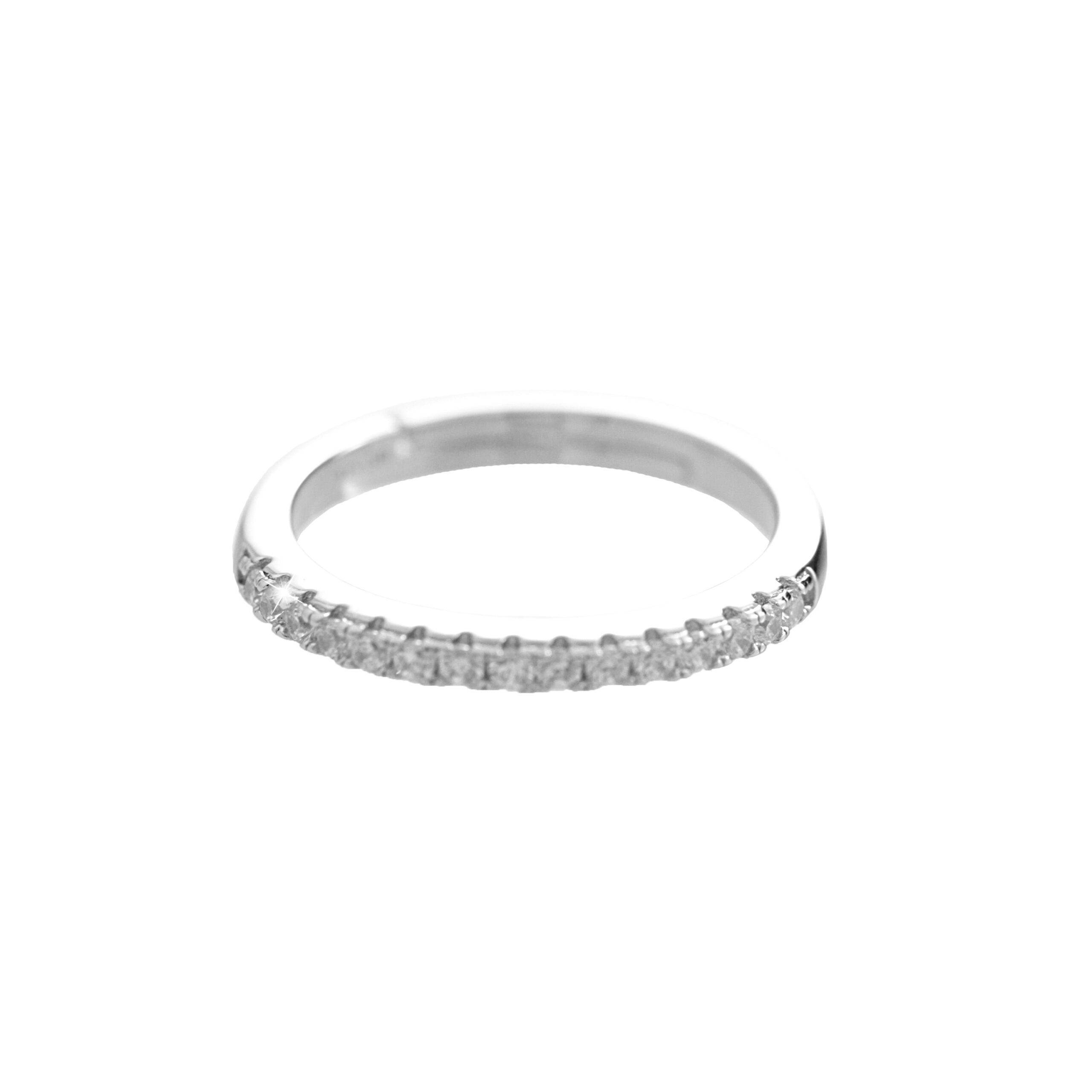 10602_10602-stribrny-prsten-jedna-rada-drobnych-kubickych-zirkonu-crystal-stribro-925-1000
