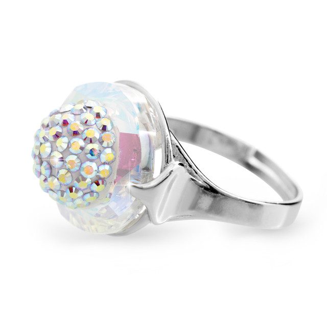 12012_12012-stribrny-prsten-s-kruhovym-krystalem-a-zdobenym-stredem-krystaly-swarovski-ab-stribro-925-1000