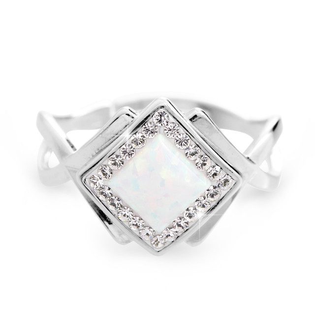 12111_12111-stribrny-okrasny-prsten-s-bilym-ctvercovym-opalem-a-krystaly-swarovski-crystal-stribro-925-1000