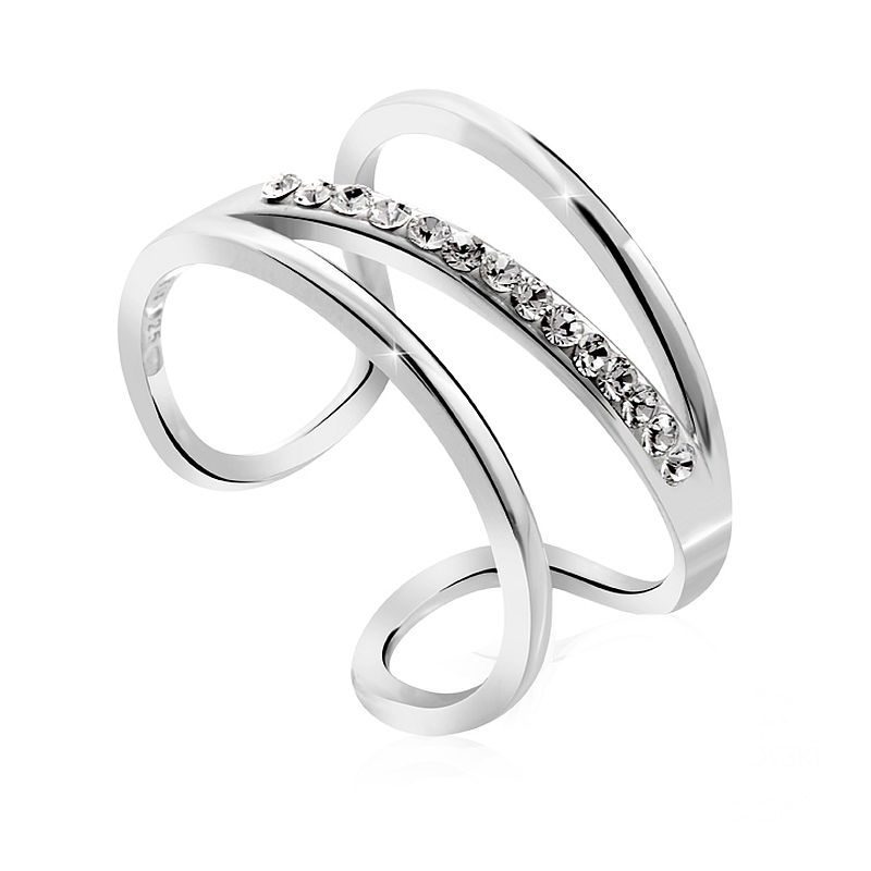 14883_14883-stribrny-prsten-dva-prouzky-v-prostredni-casti-sikmo-spojeny-s-krystaly-swarovski-crystal-stribro-925-1000