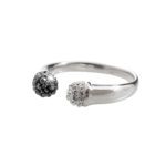 14982_14982-stribrny-prsten-dve-kulicky-osazeny-krystaly-swarovski-hematit-a-crystal-stribro-925-1000