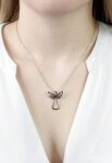 15143_15143-ocelovy-nahrdelnik-andel-s-krystalem-swarovski-crystal-usazenym-v-hlave