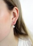 15407_15407-nausnice-klapky-z-bizuterni-slitiny-samostatna-perla-8mm-white