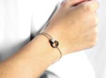 17135_17135-ocelovy-naramek-dva-spojene-kruhy-s-krystaly-swarovski-crystal-a