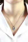 17240_17240-nahrdelnik-z-bizuterni-slitiny-ctverec-na-koso-s-rivolkou-swarovski-crystal-a