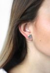 17264_17264-nausnice-puzety-z-bizuterni-slitiny-zdobeny-ctverec-s-ctvercovym-krystalem-swarovski-crystal-a