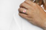 20285_20285-stribrny-prsten-s-kulatym-opalem-a-krystaly-swarovski-peach-pastel-velky-stribro-925-1000-a