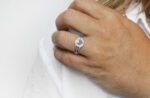 20360_20360-stribrny-prsten-s-kulatym-opalem-a-krystaly-swarovski-australian-shadow-maly-stribro-925-1000-a