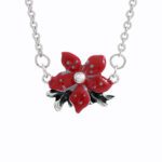 20582_20582-nahrdelnik-z-bizuterni-slitiny-kvet-s-barevnym-smaltem-a-krystaly-swarovski-siam