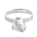 9429_9429-stribrny-prsten-s-perlou-zdobenou-sikmym-dvouradem-krystalu-swarovski-crystal-a-stribro-925-1000