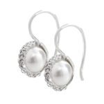 9432_9432-stribrny-nausnice-provlekaci-s-perlou-zdobenou-sikmym-dvouradem-krystalu-swarovski-crystal-a-stribro-925-1000