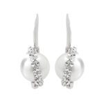9432_9432-stribrny-nausnice-provlekaci-s-perlou-zdobenou-sikmym-dvouradem-krystalu-swarovski-crystal-a-stribro-925-1000