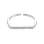 9573_9573-stribrny-prsten-mala-carka-ve-stredu-s-krystaly-swarovski-crystal-a-stribro-925-1000
